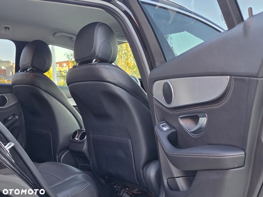 Mercedes-Benz Klasa C 200 (BlueTEC) d 7G-TRONIC - 21