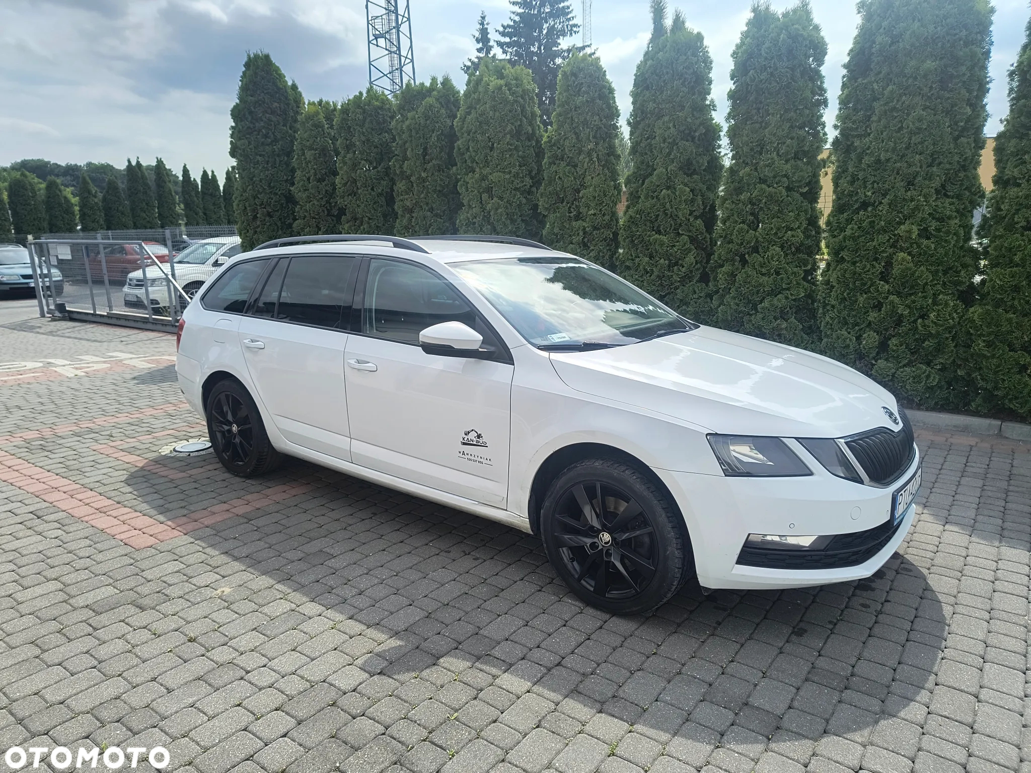 Skoda Octavia - 2