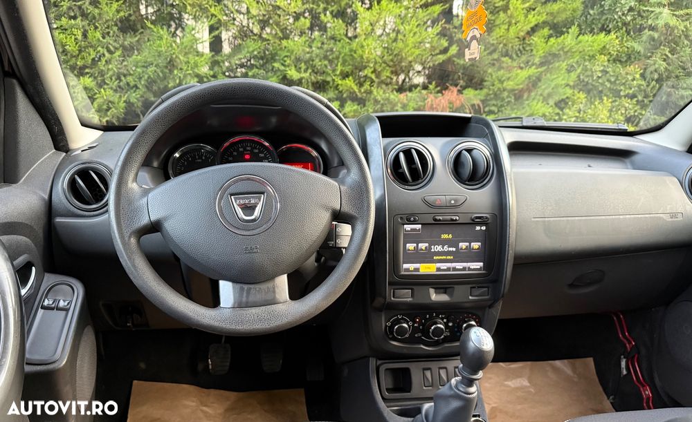 Dacia Duster 1.2 TCe 4x2 Laureate - 31