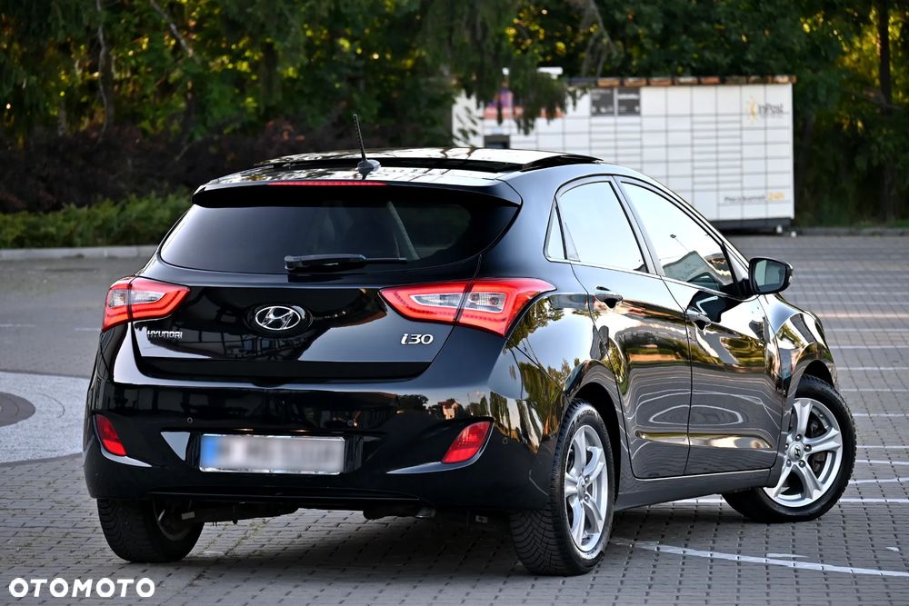 Hyundai i30 1.6 GDI DCT Premium - 21