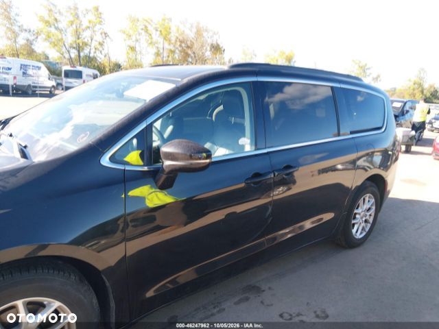 Chrysler Pacifica - 7