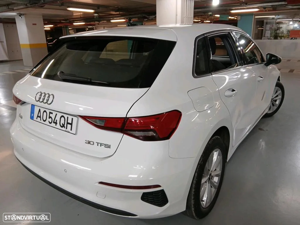 Audi A3 Sportback 30 TFSI S tronic - 3