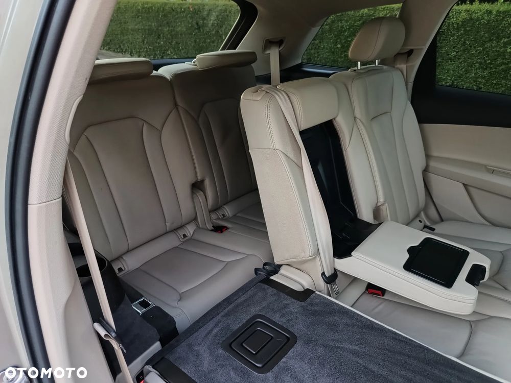 Audi Q7 - 22