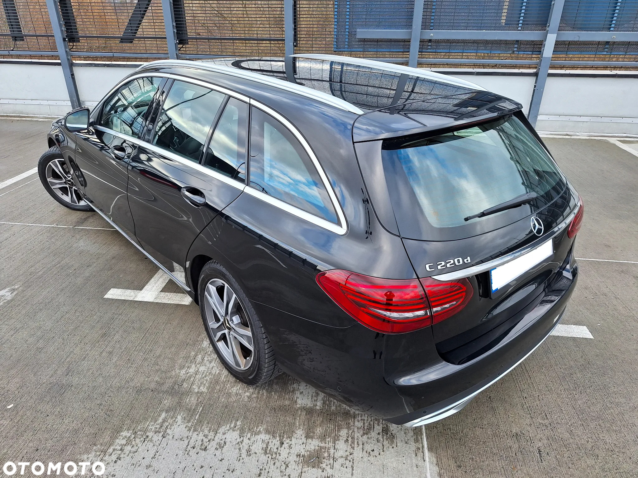 Mercedes-Benz Klasa C 220 d 9G-TRONIC - 10