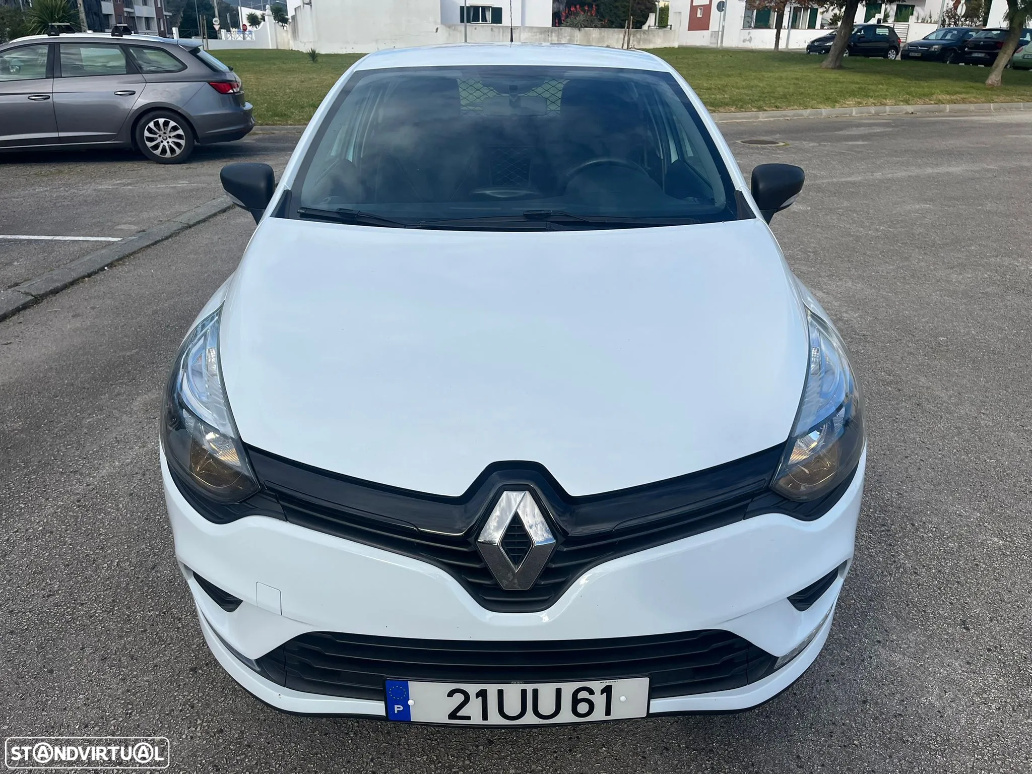Renault CLIO 1.5 dCI - ZEN - AR CONDICIONADO - IVA DEDUTÍVEL - 2