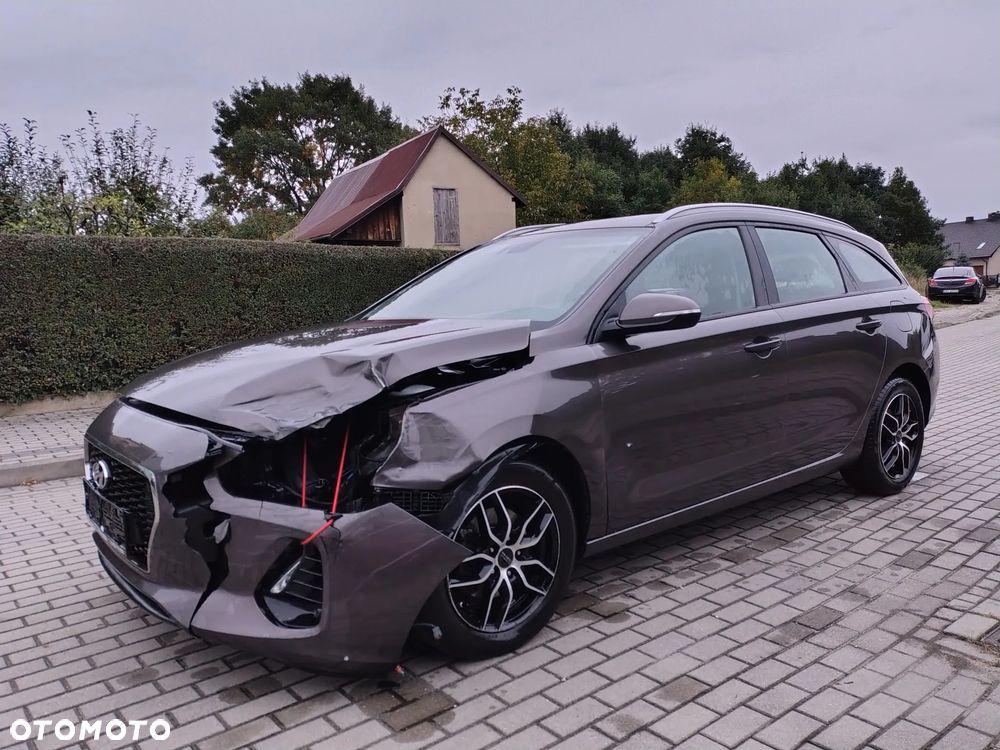 Hyundai i30 1.6 CRDI Style - 3