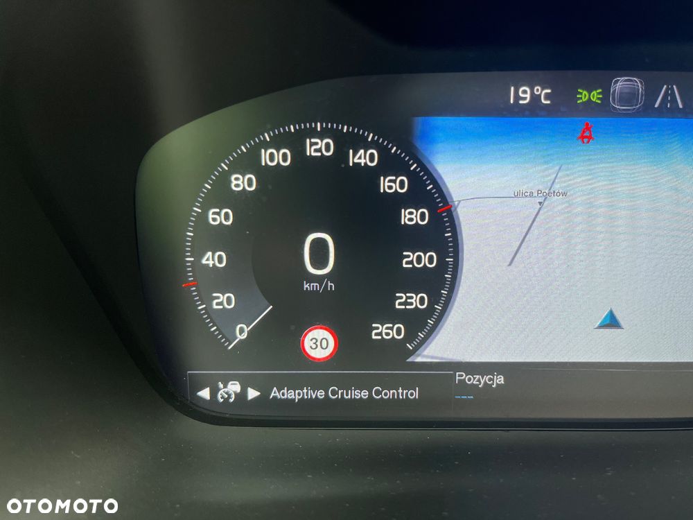 Volvo XC 40 B4 B AWD Geartronic Inscription - 30