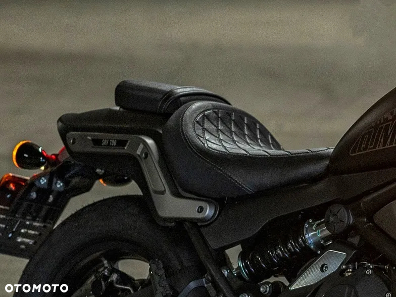 QJMOTOR SRV 700 - 12