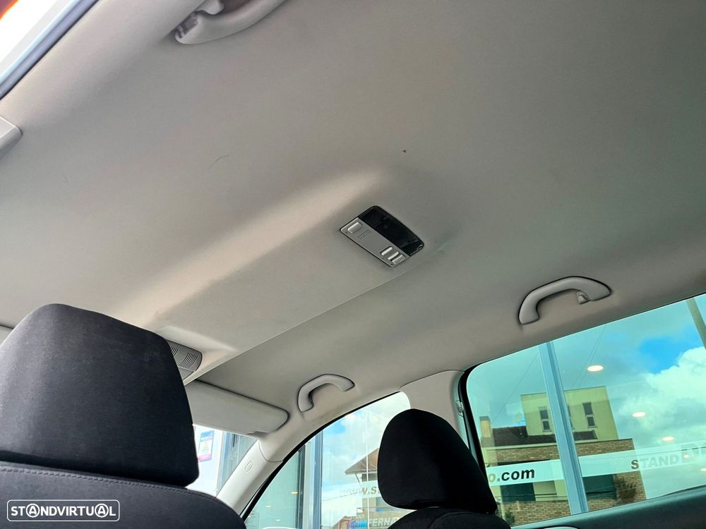 Skoda Octavia Break 2.0 TDI DPF 4x4 DSG Elegance - 21