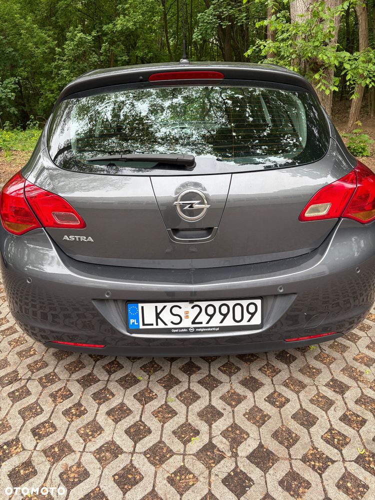 Opel Astra 1.6 - 6