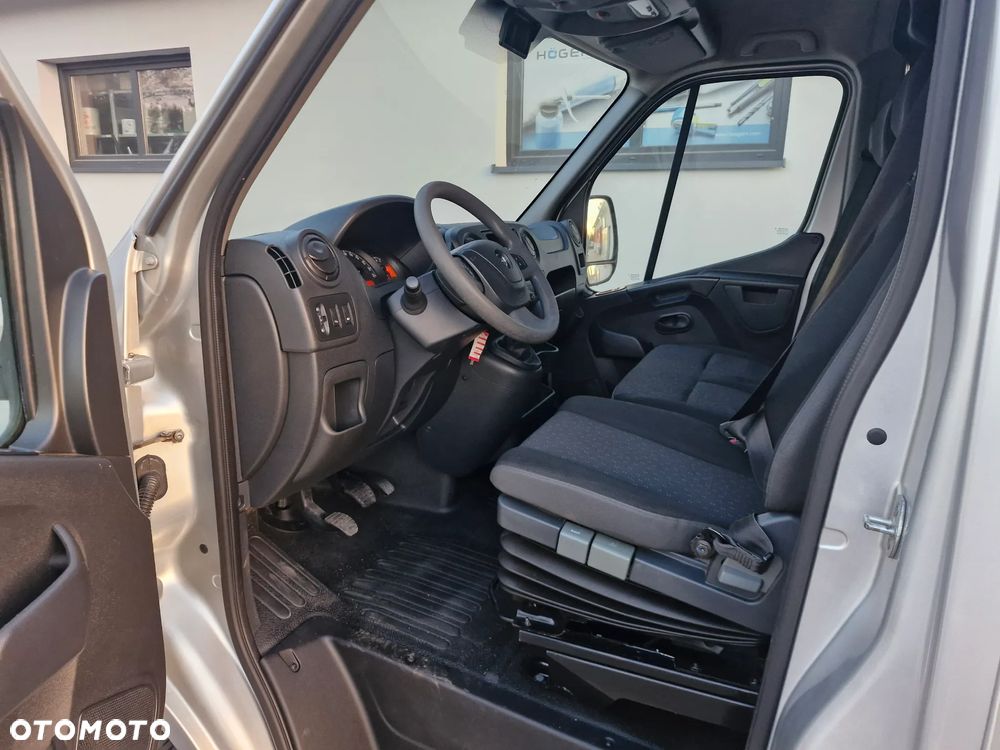 Opel Movano - 8