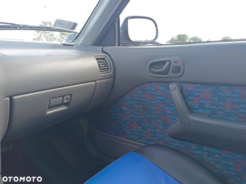 Suzuki Swift - 12