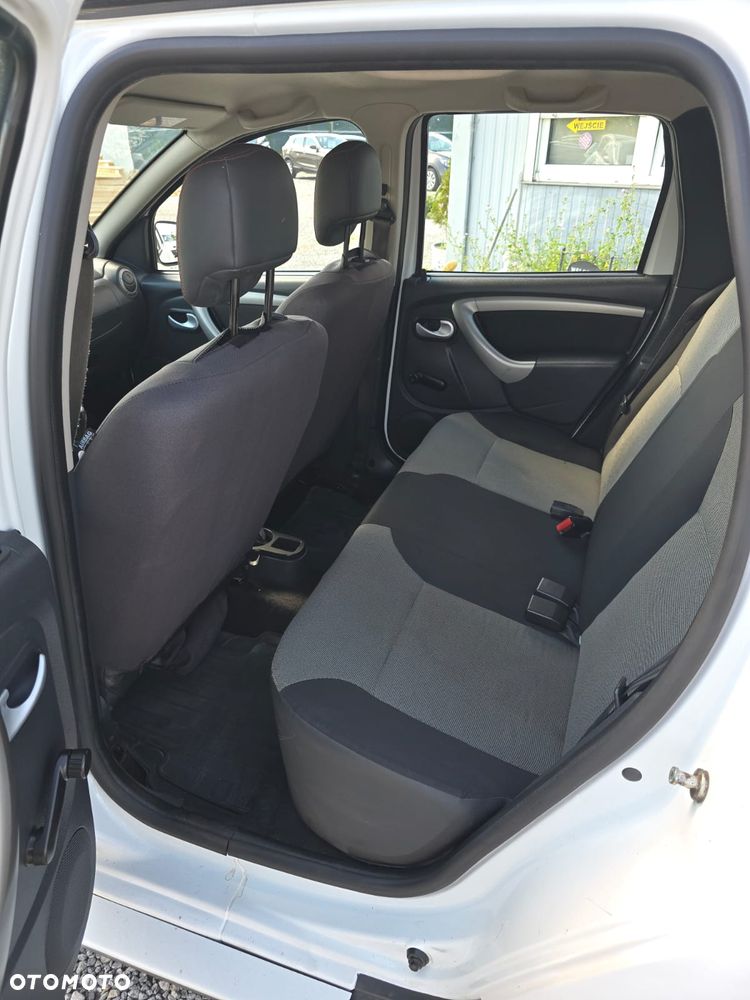 Dacia Duster 1.6 Ambiance Euro5 - 12