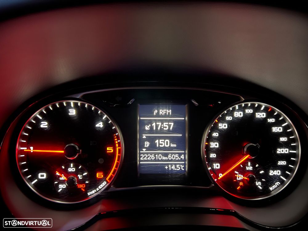 Audi A1 1.6 TDI S-line - 42