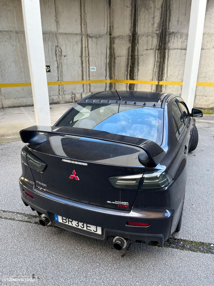 Mitsubishi Lancer - 7