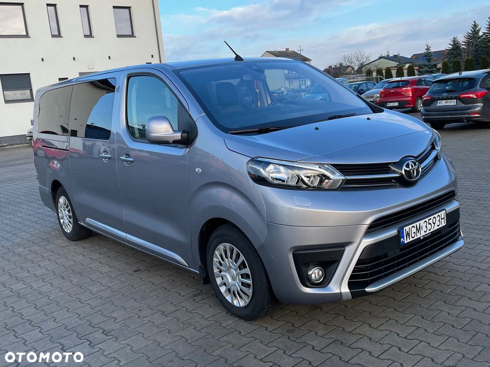 Toyota ProAce D-4D Medium 2,7t Active (bryg.) - 2