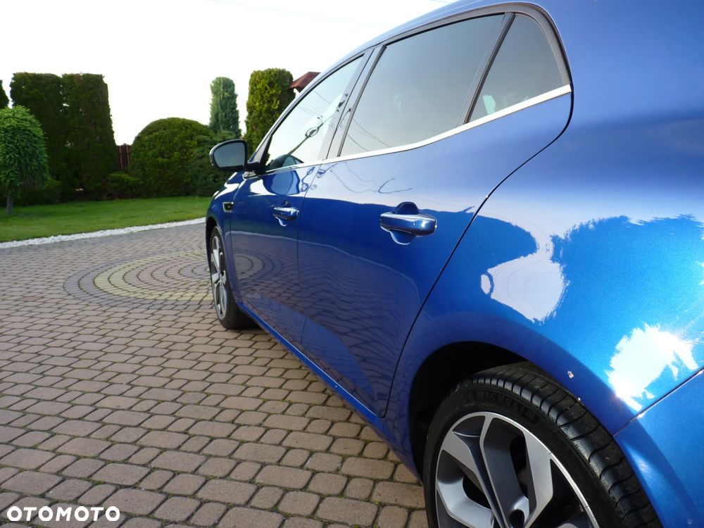 Renault Megane ENERGY TCe 130 GT LINE - 11