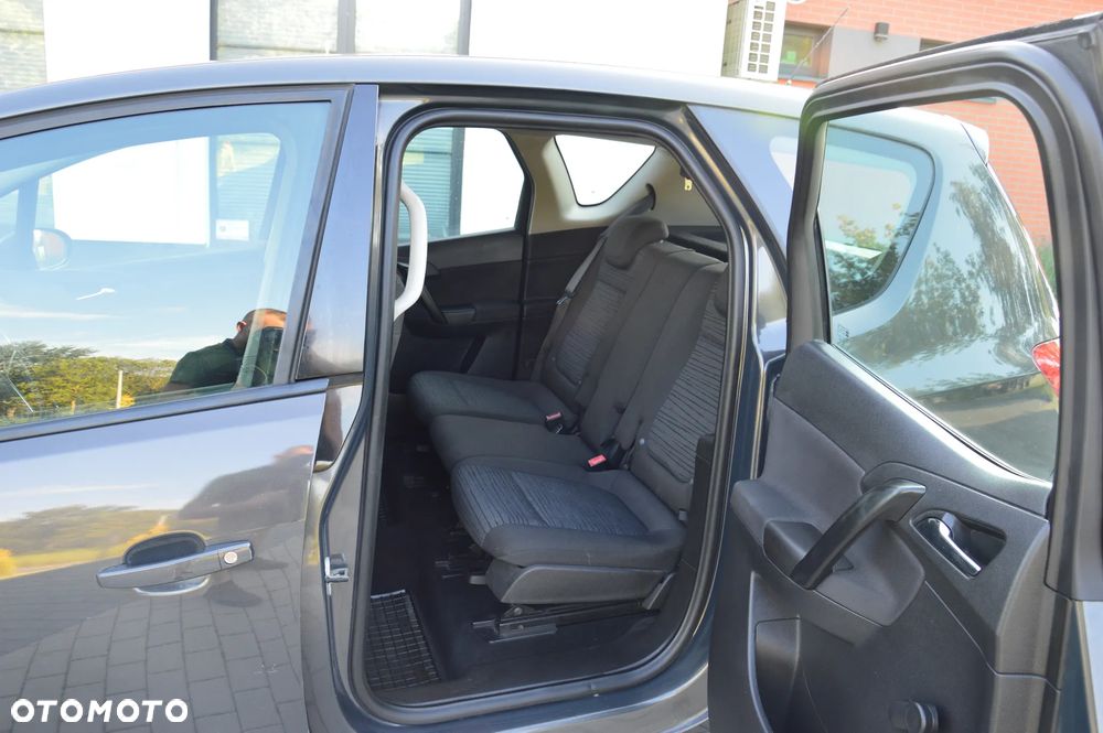 Opel Meriva - 20