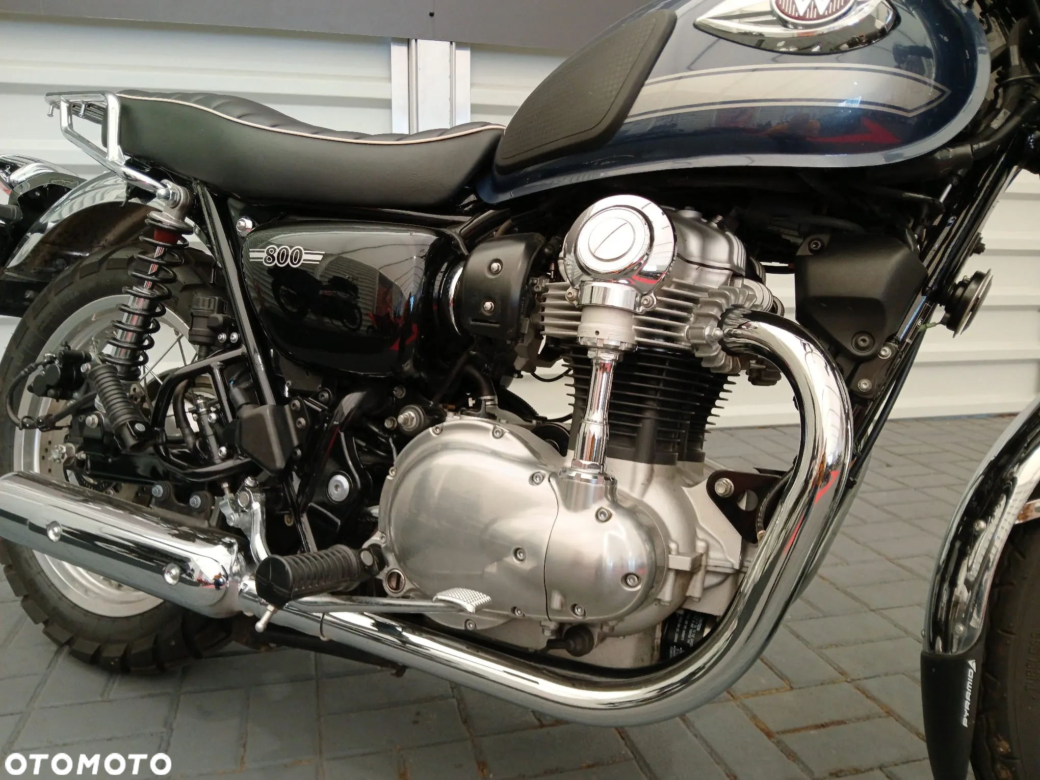 Kawasaki Inny - 12