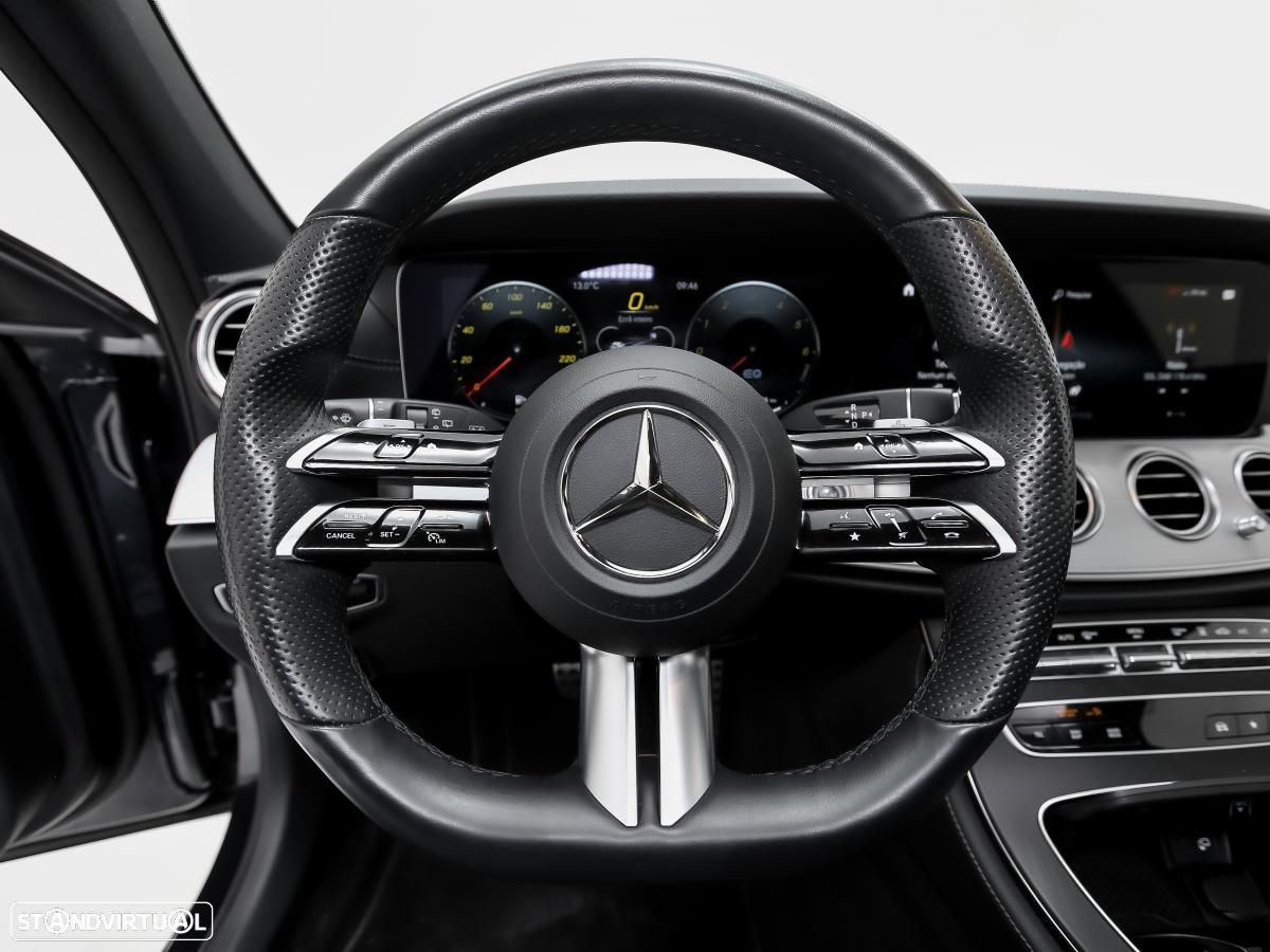 Mercedes-Benz E 300 de 4Matic T 9G-TRONIC AMG Line - 26