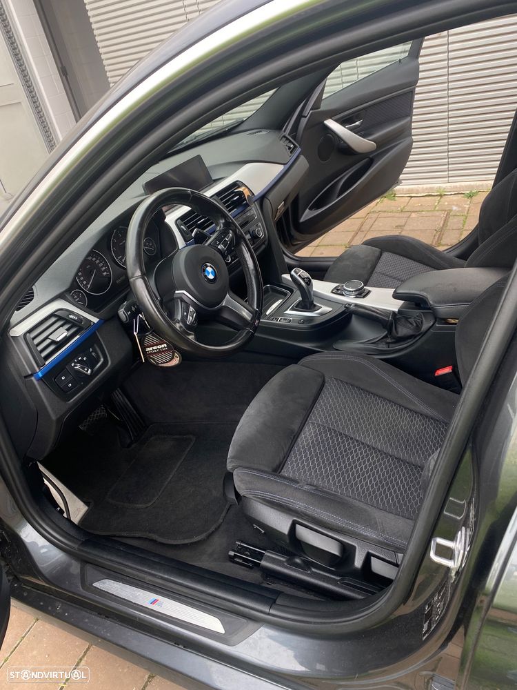 BMW 320 d Auto Pack M - 15