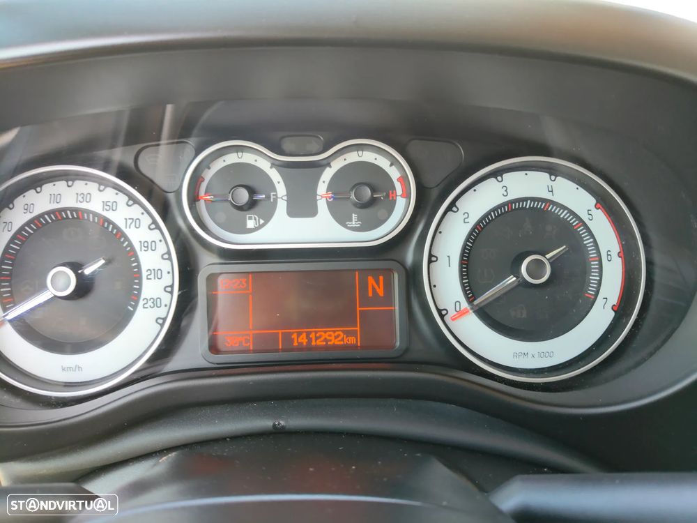 Fiat 500L 1.3 MJ Lounge MTA - 24
