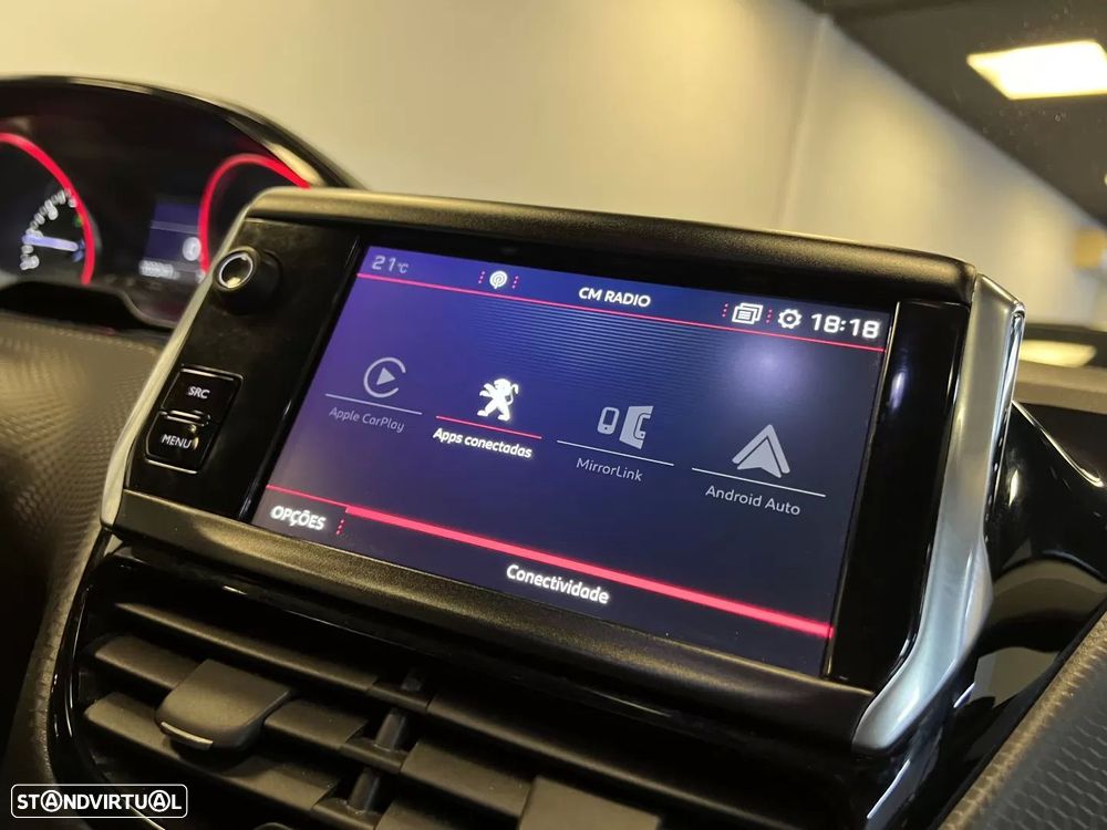 Peugeot 2008 1.2 PureTech GT Line - 22