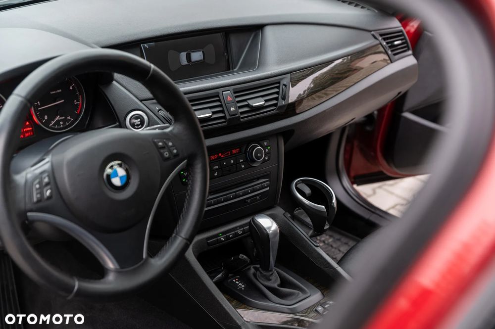BMW X1 xDrive23d - 33