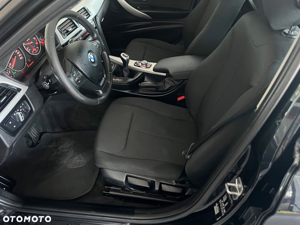 BMW Seria 3 316d Edition Luxury Line Purity - 15