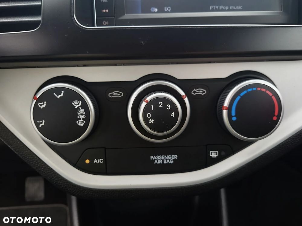 Kia Picanto 1.0 Dream Team Edition - 10