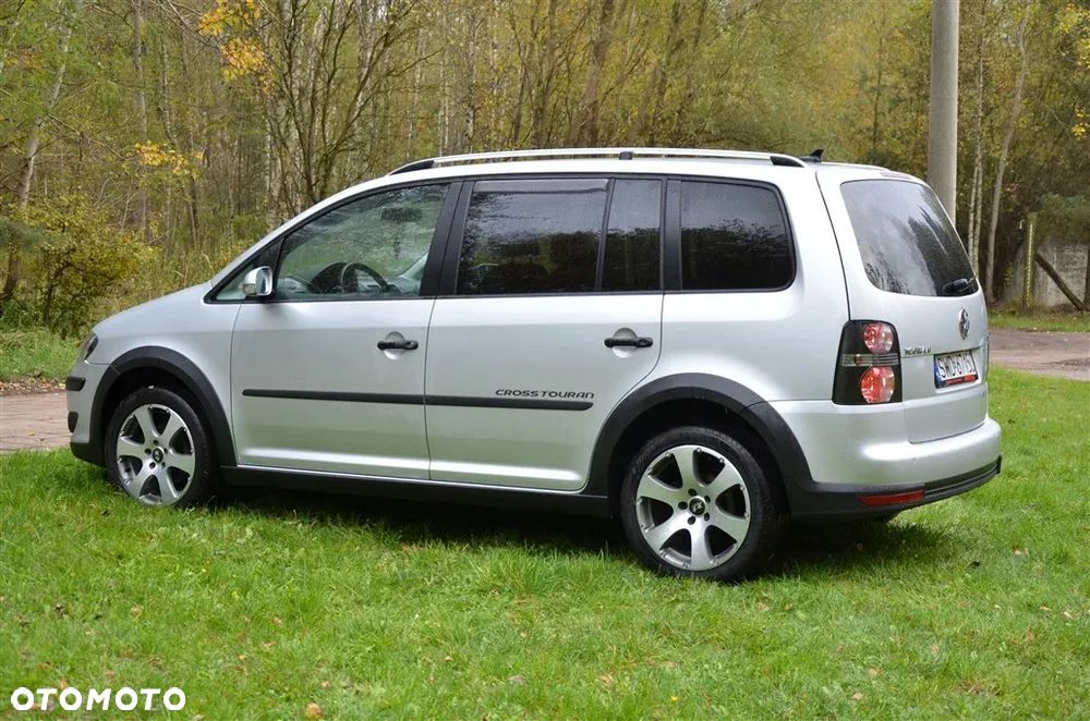 Volkswagen Touran 1.9 TDI DPF Cross - 25