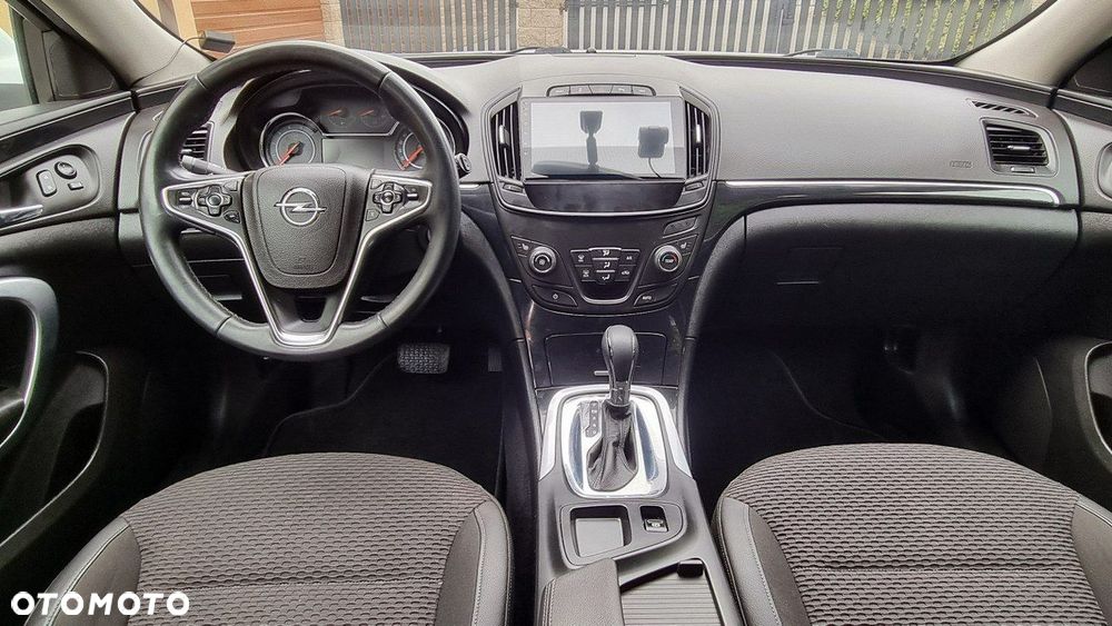 Opel Insignia - 14