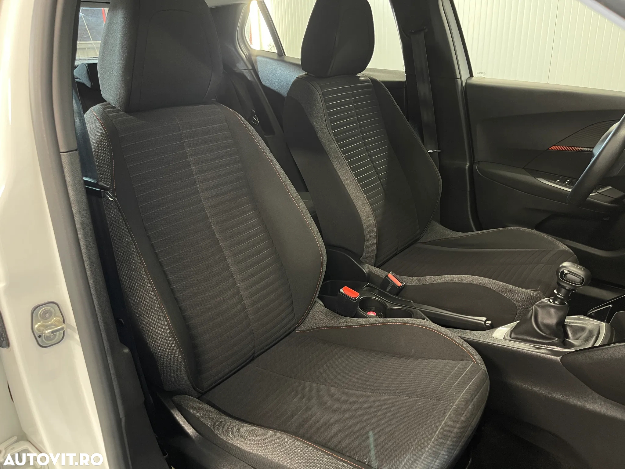 Peugeot 2008 1.5 BlueHDI FAP Active - 9