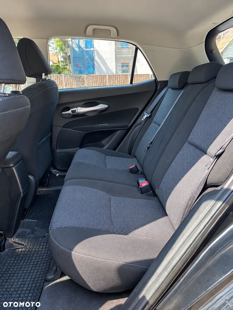 Toyota Auris 1.6 Premium - 10