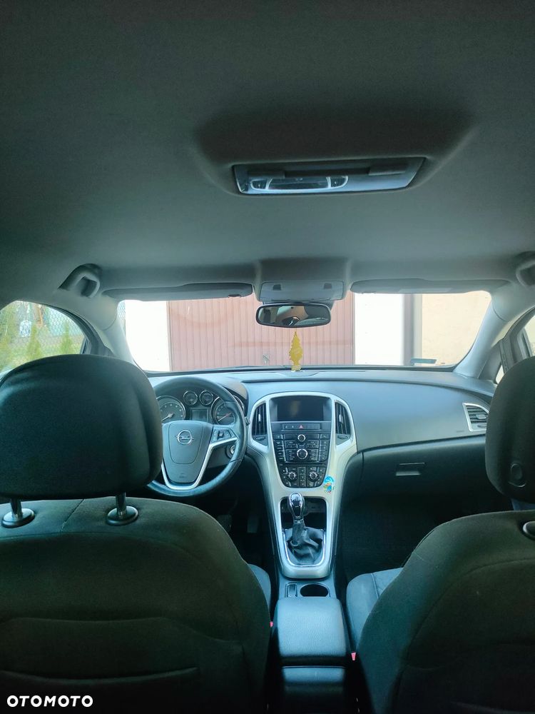 Opel Astra 1.4 Turbo Active - 10