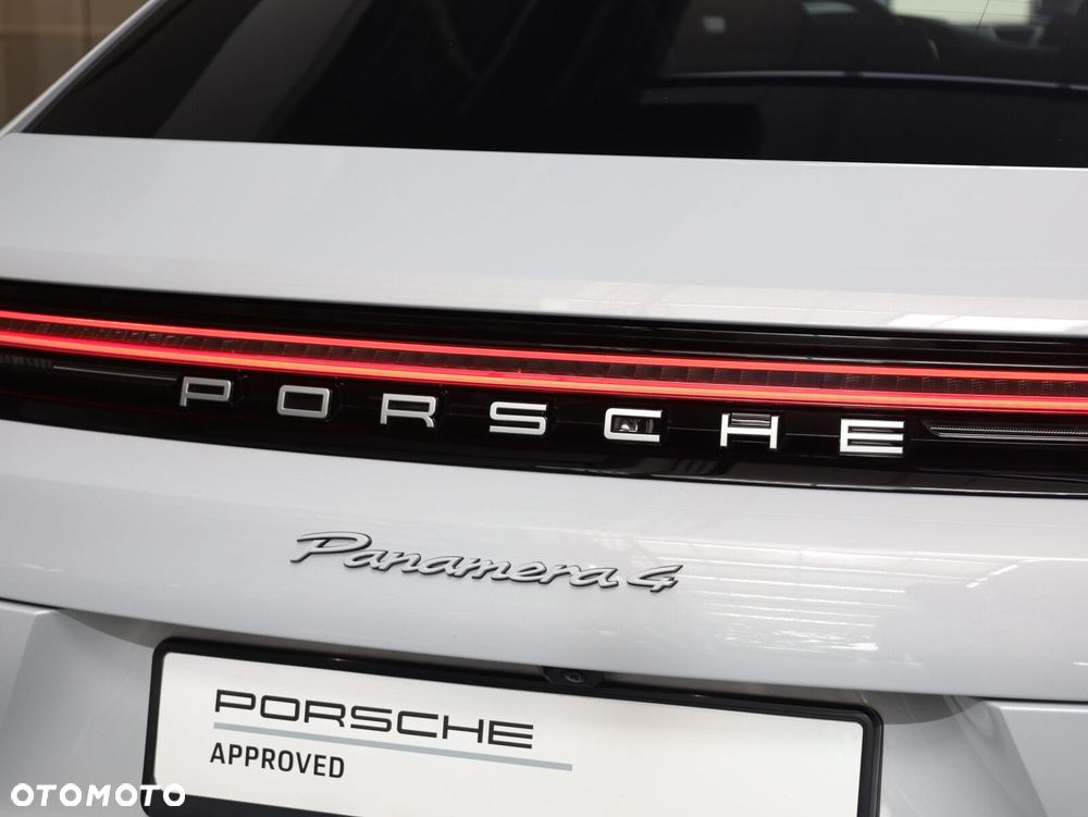 Porsche Panamera - 28