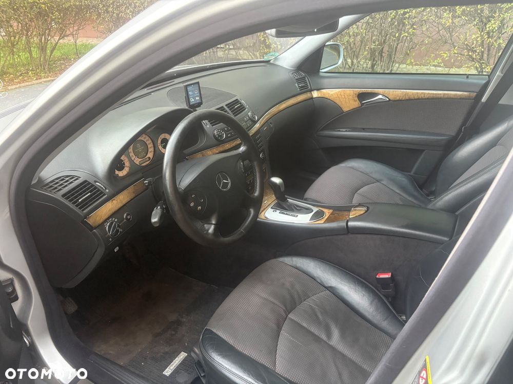 Mercedes-Benz Klasa E 220 CDI Automatik Avantgarde - 8