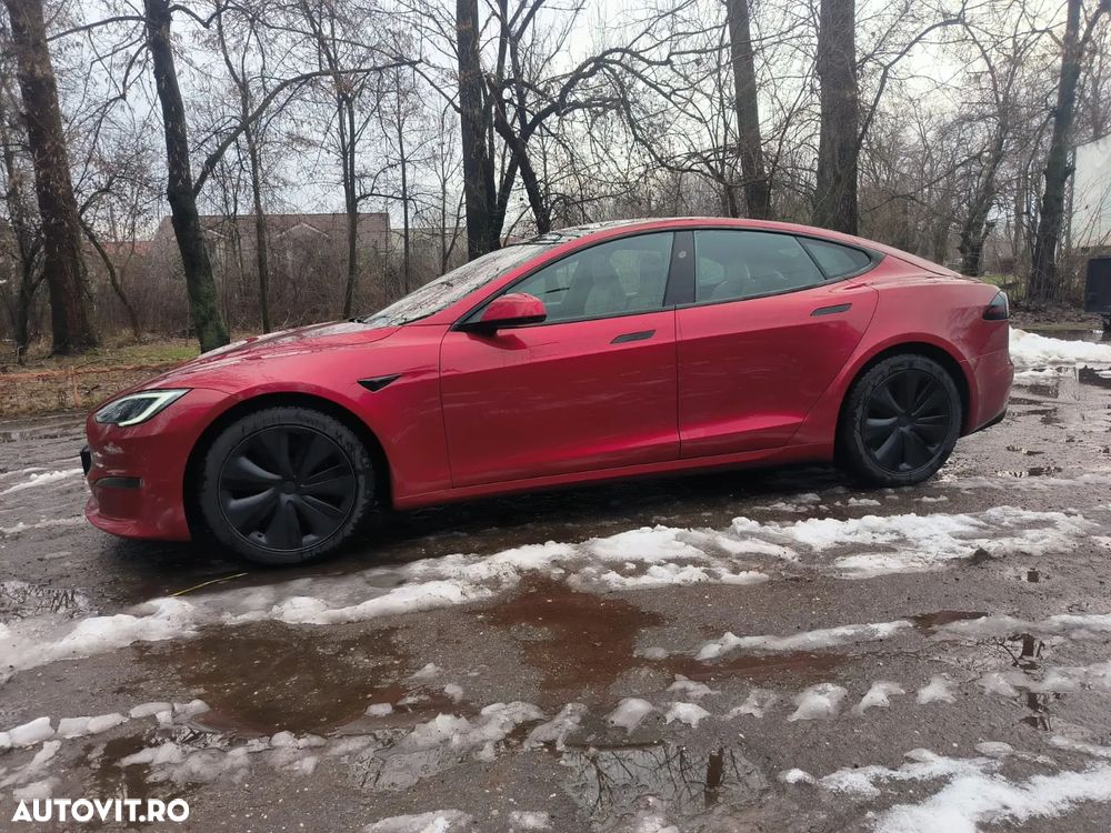 Tesla Model S - 2