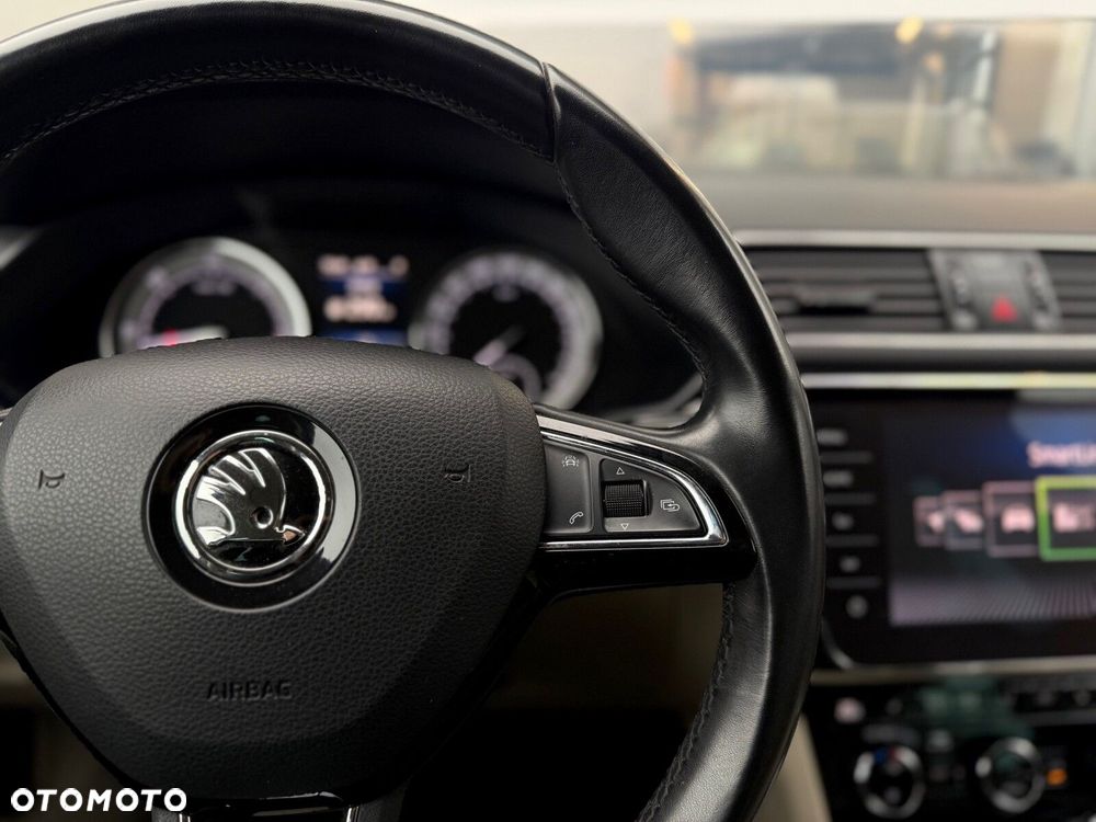 Skoda Superb 2.0 TDI 4x4 L&K DSG - 24