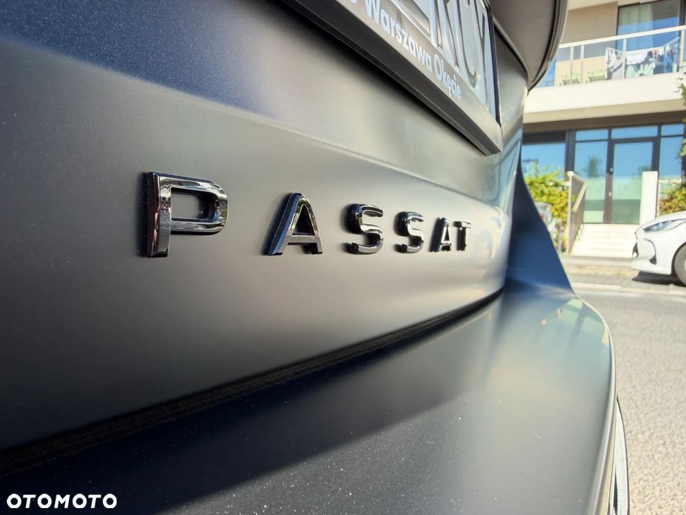 Volkswagen Passat - 35