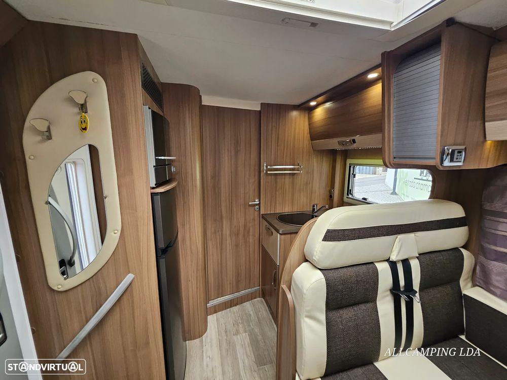 Pilote Aventura G740 CAMA CENTRAL/BASCULANTE - 42
