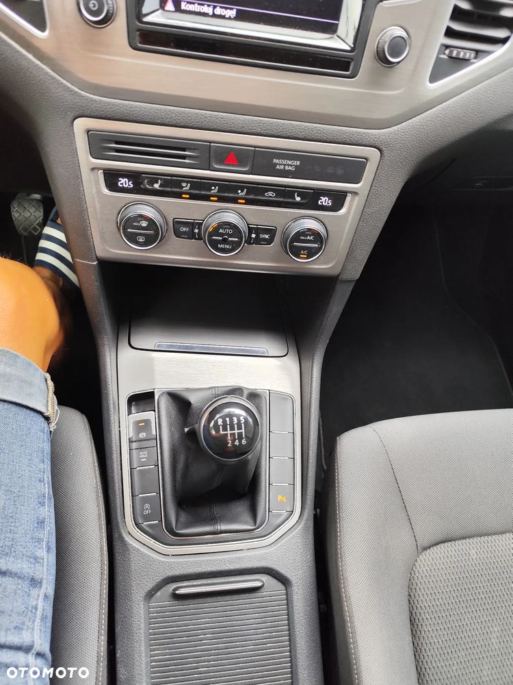 Volkswagen Golf Sportsvan 2.0 TDI (BlueMotion Technology) Comfortline - 14