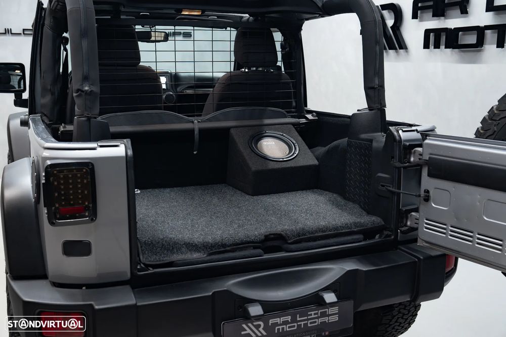 Jeep Wrangler 2.8 CRD Sport - 13