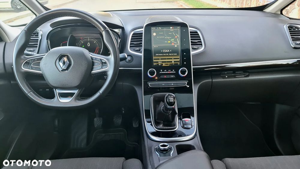 Renault Espace - 8