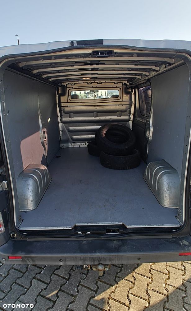 Opel Vivaro - 9