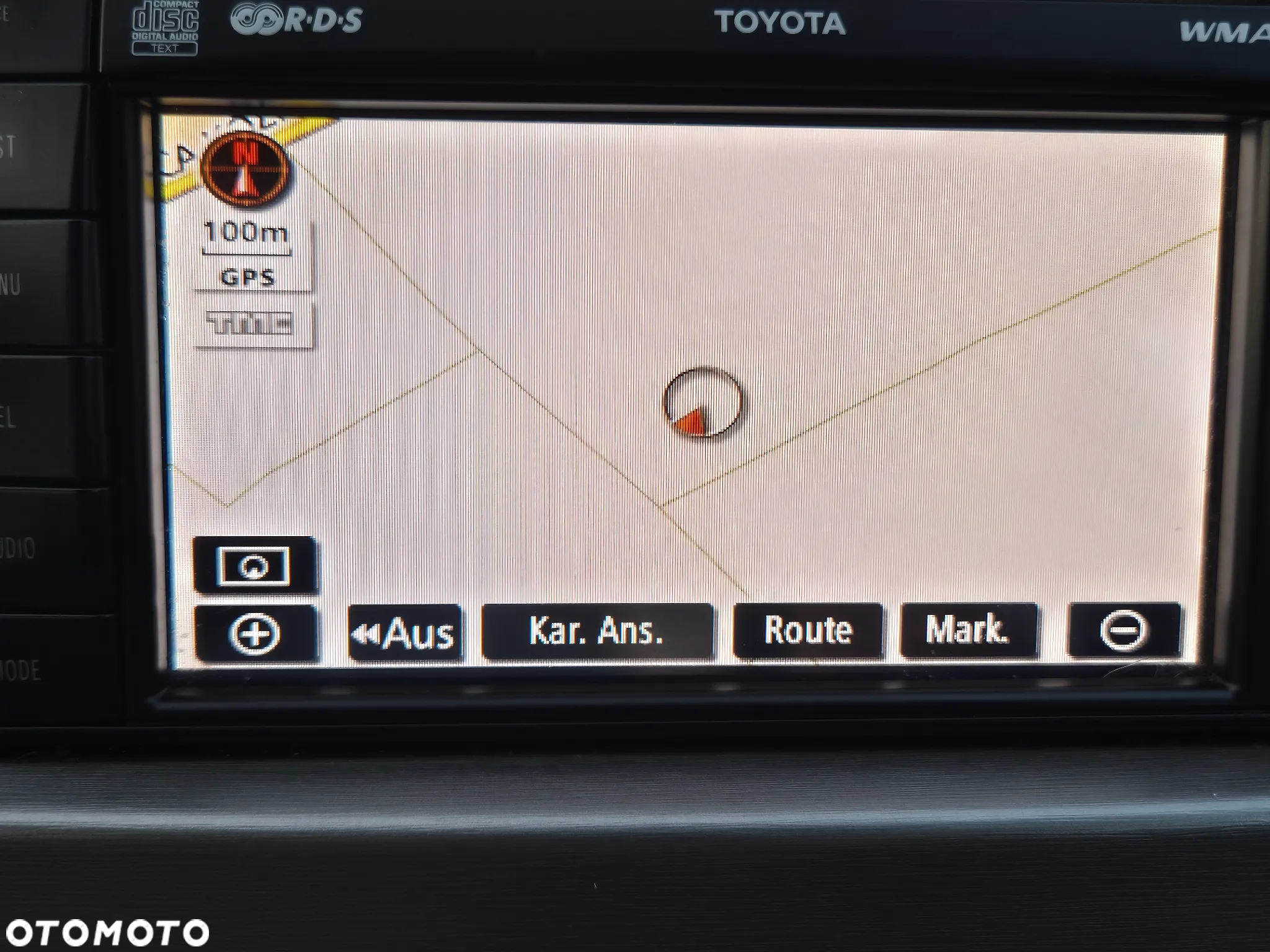 Toyota Avensis 1.8 Premium EU5 - 19