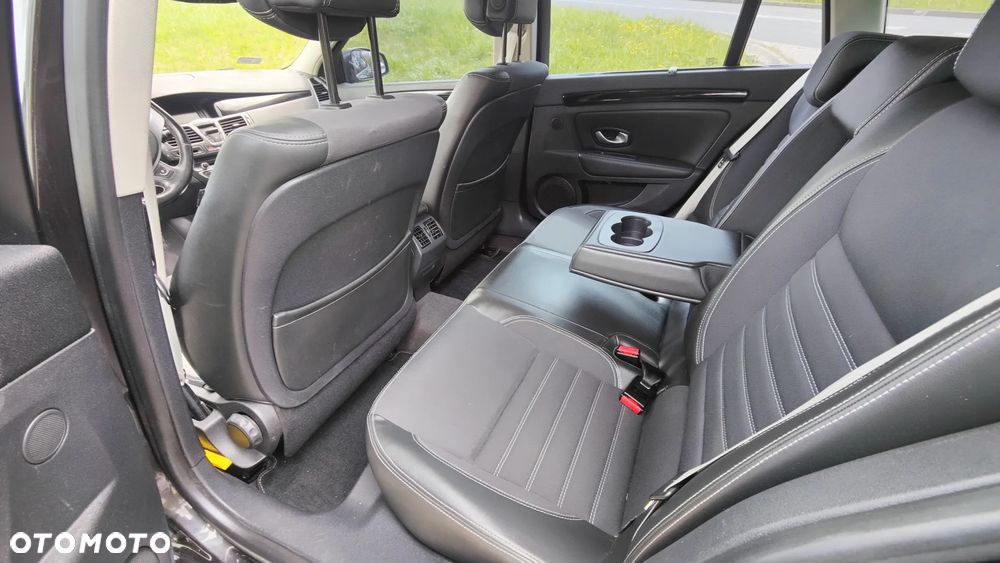 Renault Laguna dCi 175 FAP Bose Edition - 15