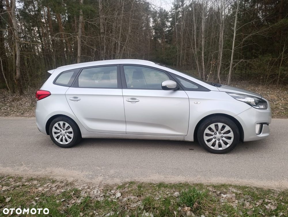 Kia Carens 1.7 CRDi 115 Dream Team Edition - 7