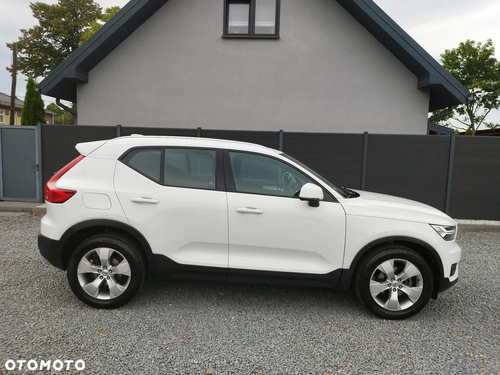 Volvo XC 40 T3 Momentum - 8