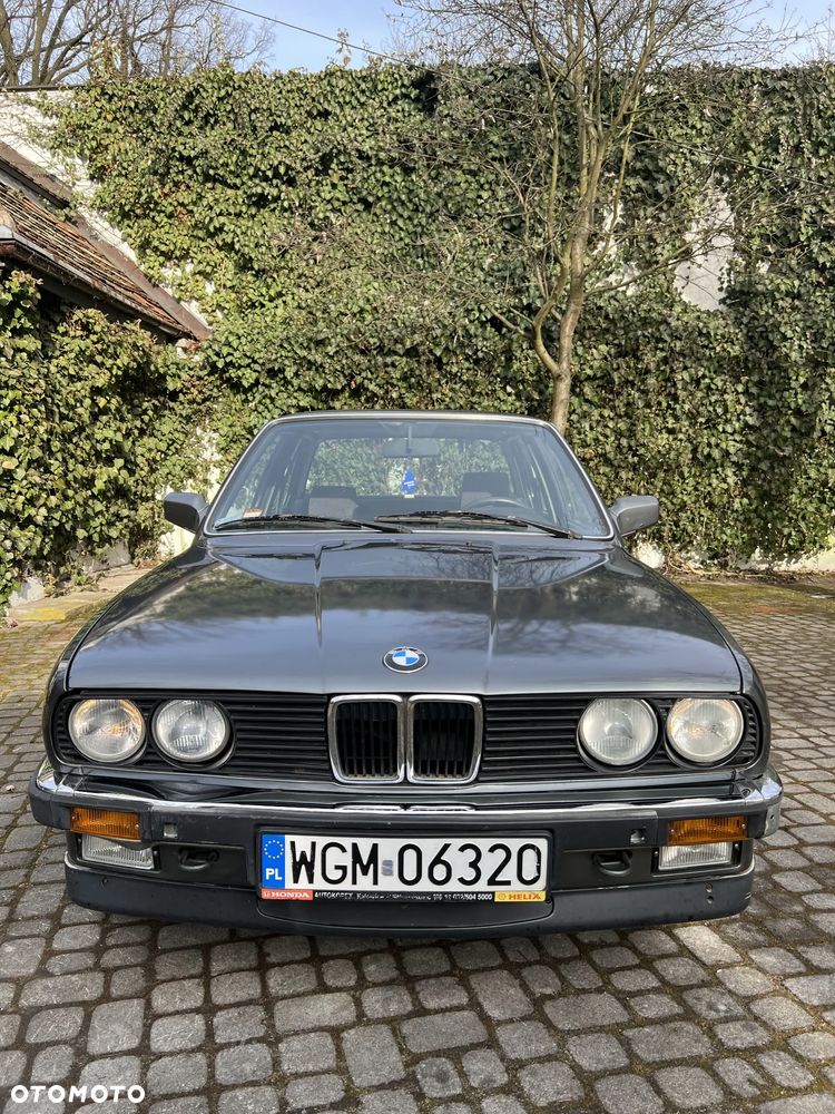 BMW Seria 3 - 34